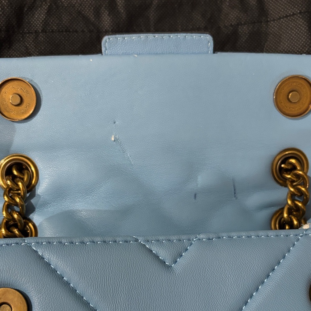 Kurt Geiger Mini Kensington Light Blue Quilted Leather Crossbody with Gold Chain - Picture 15 of 15